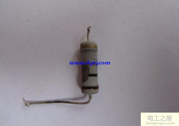 單相電動機能串一個二極管減壓嗎