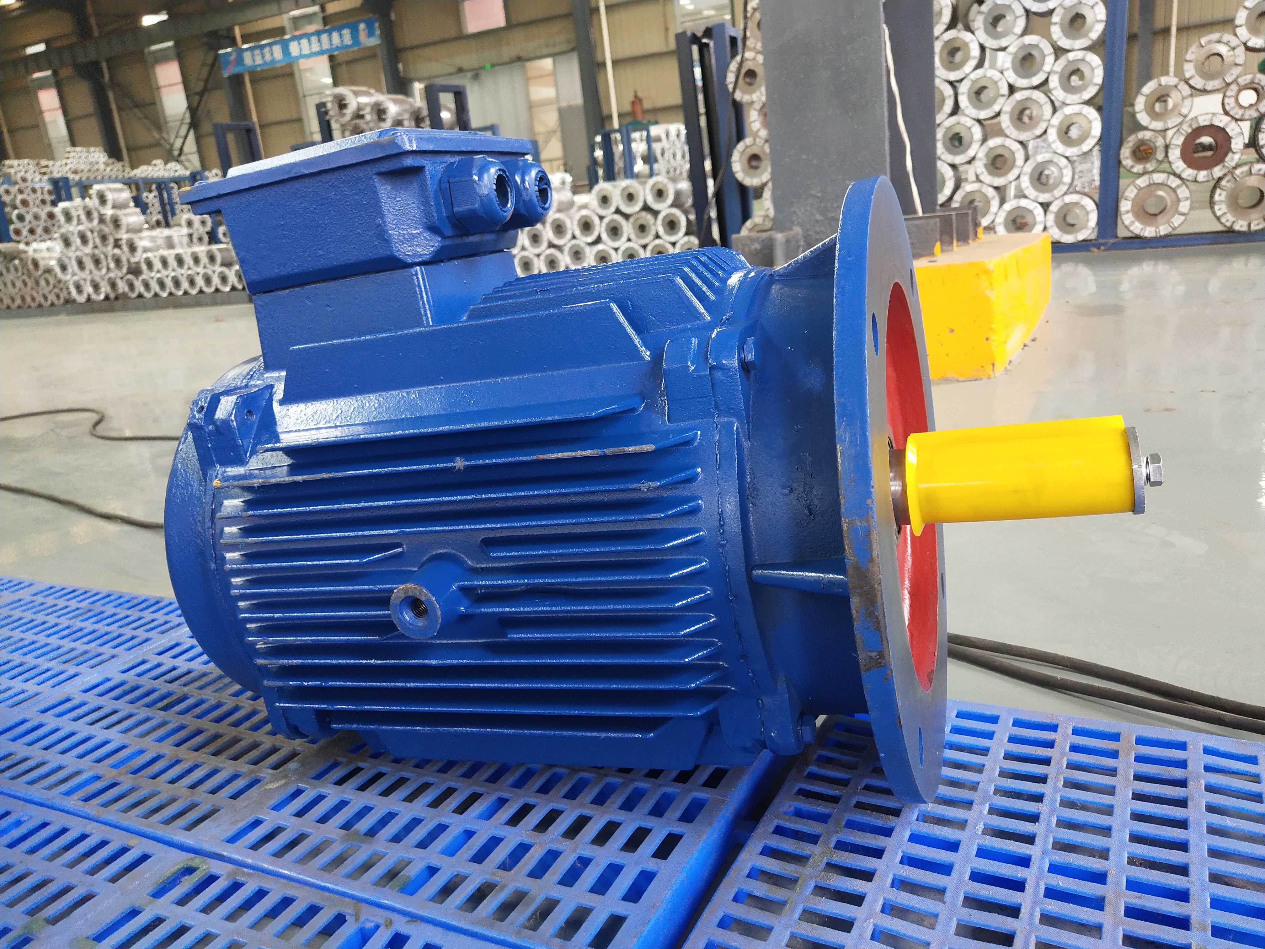 冷卻塔電機(jī)的正確安裝方法