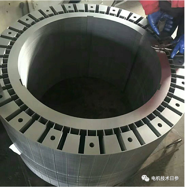 功率因數(shù)變量中勵磁電流波動因素的探討